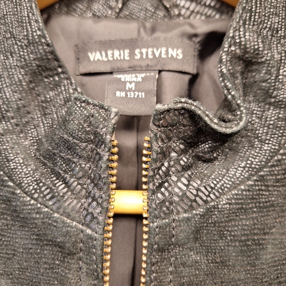 Vintage leather jacket - Picture 1 of 6